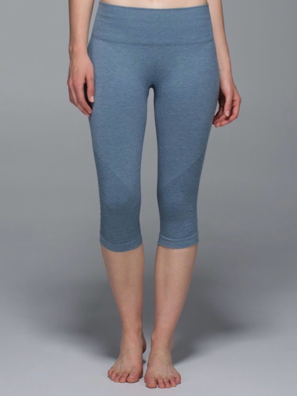 lululemon athletica in the flow crop II